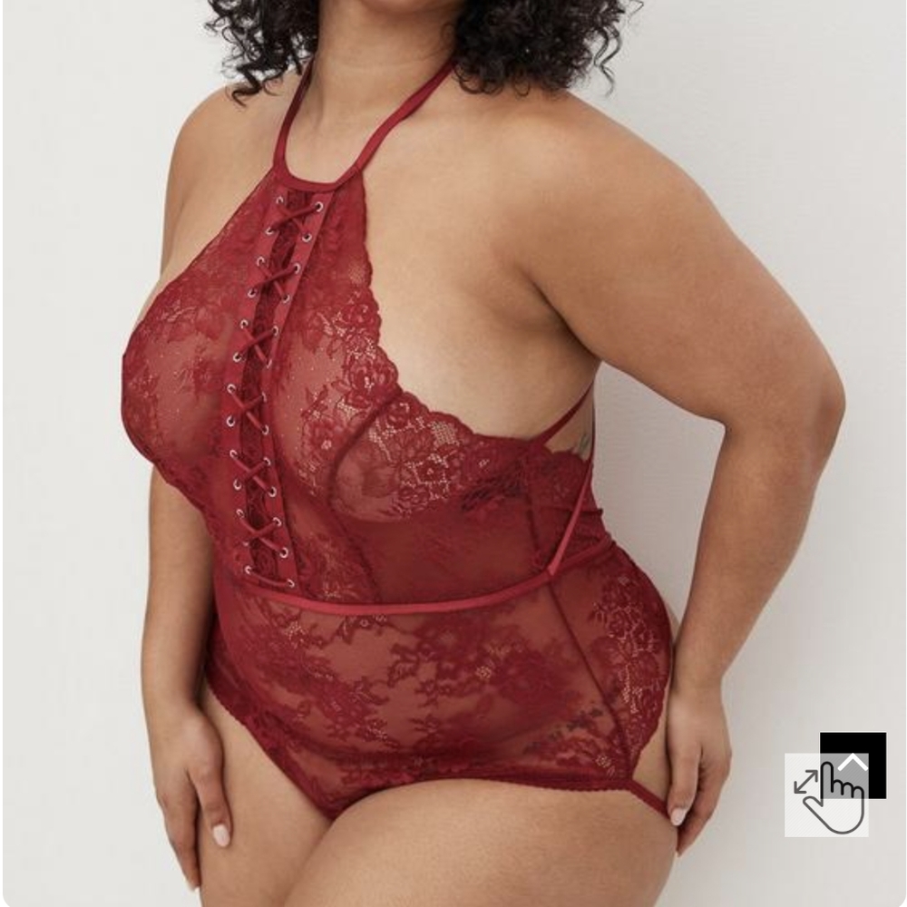 NWT Torrid red lace lingerie